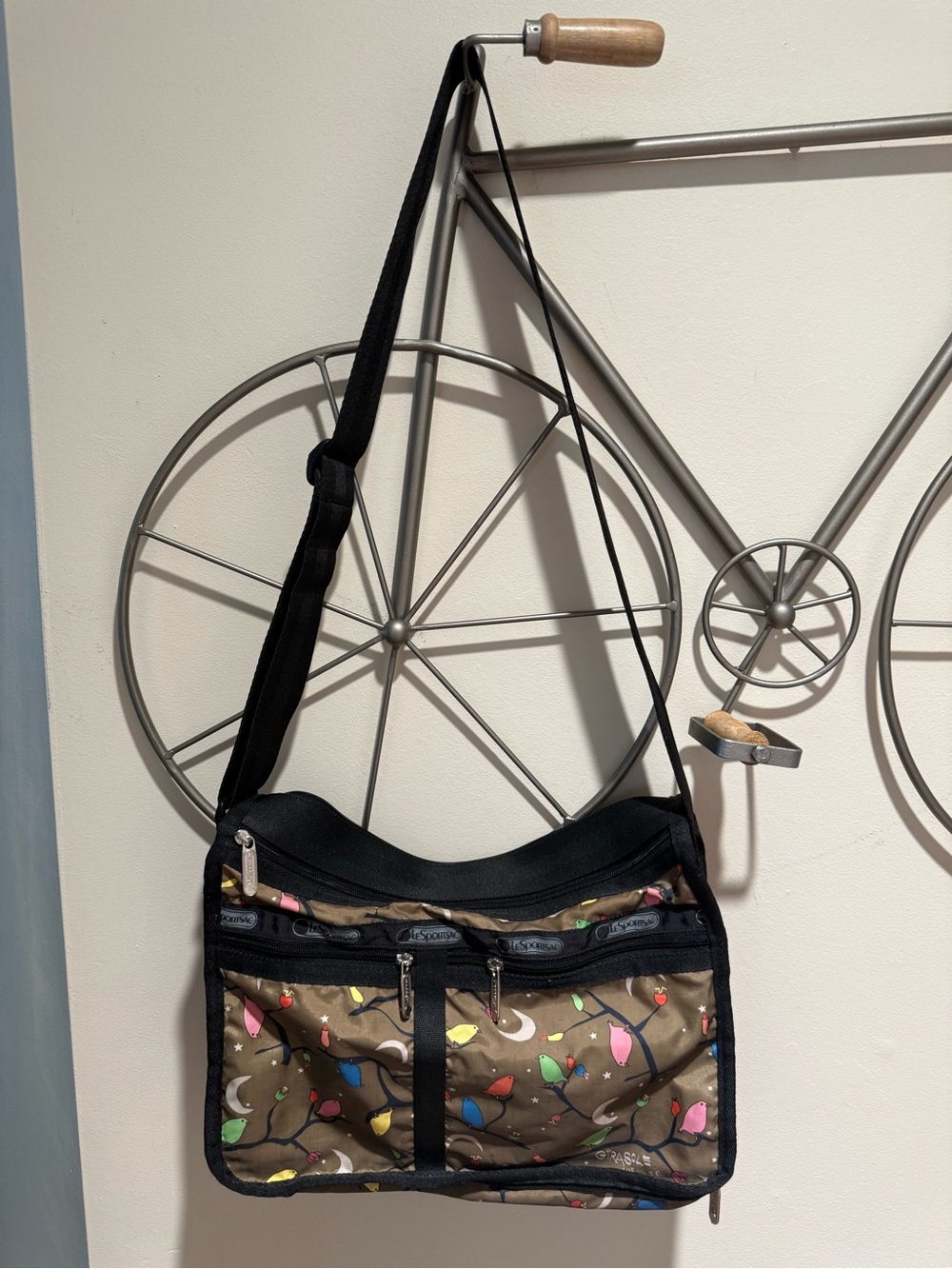 LeSportsac Deluxe Everyday Bag Crossbody Night Birds Crescent Moon Print Brown